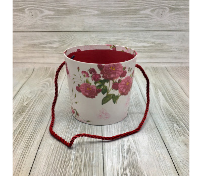 КОРОБКА "ВАЗА ДЛЯ ЦВЕТОВ" 14,5*12,5 С РУЧКОЙ "ЦВЕТЫ" НА БЕЛОМ ФОНЕ 1/120 720745/17
